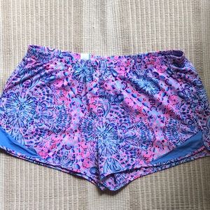 Womens lilly Pulitzer LUXLETIC shorts